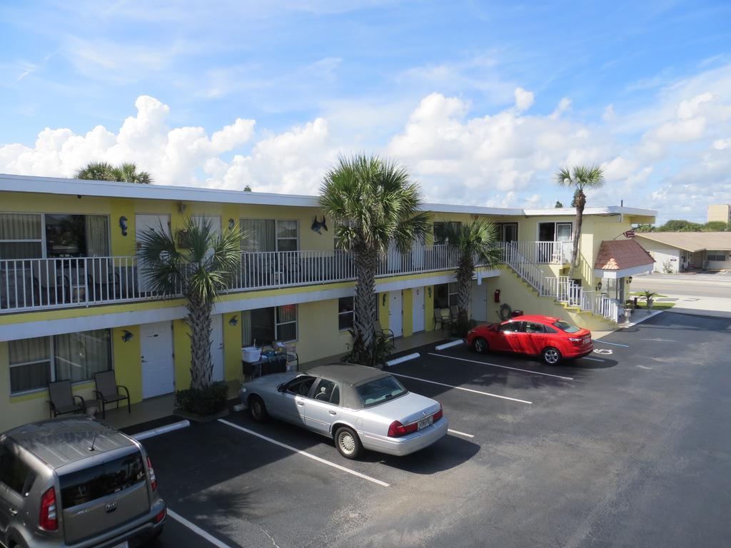 Sand Castle Motel Daytona Beach Shores Екстер'єр фото
