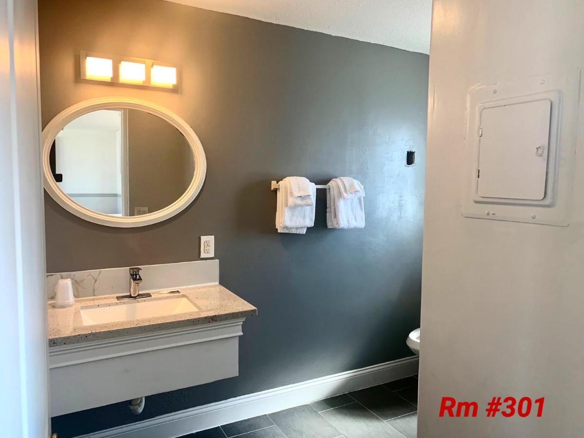 Sand Castle Motel Daytona Beach Shores Екстер'єр фото
